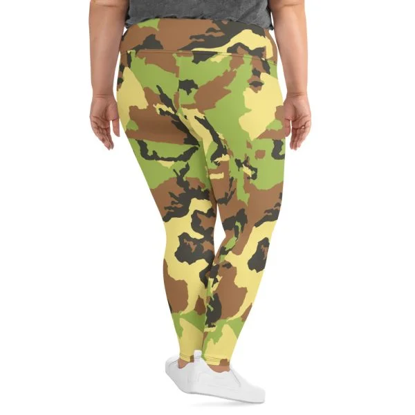 Camo Print Plus-Size Leggings - Image 5