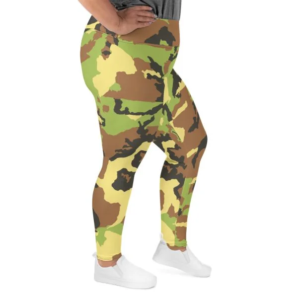 Camo Print Plus-Size Leggings - Image 6